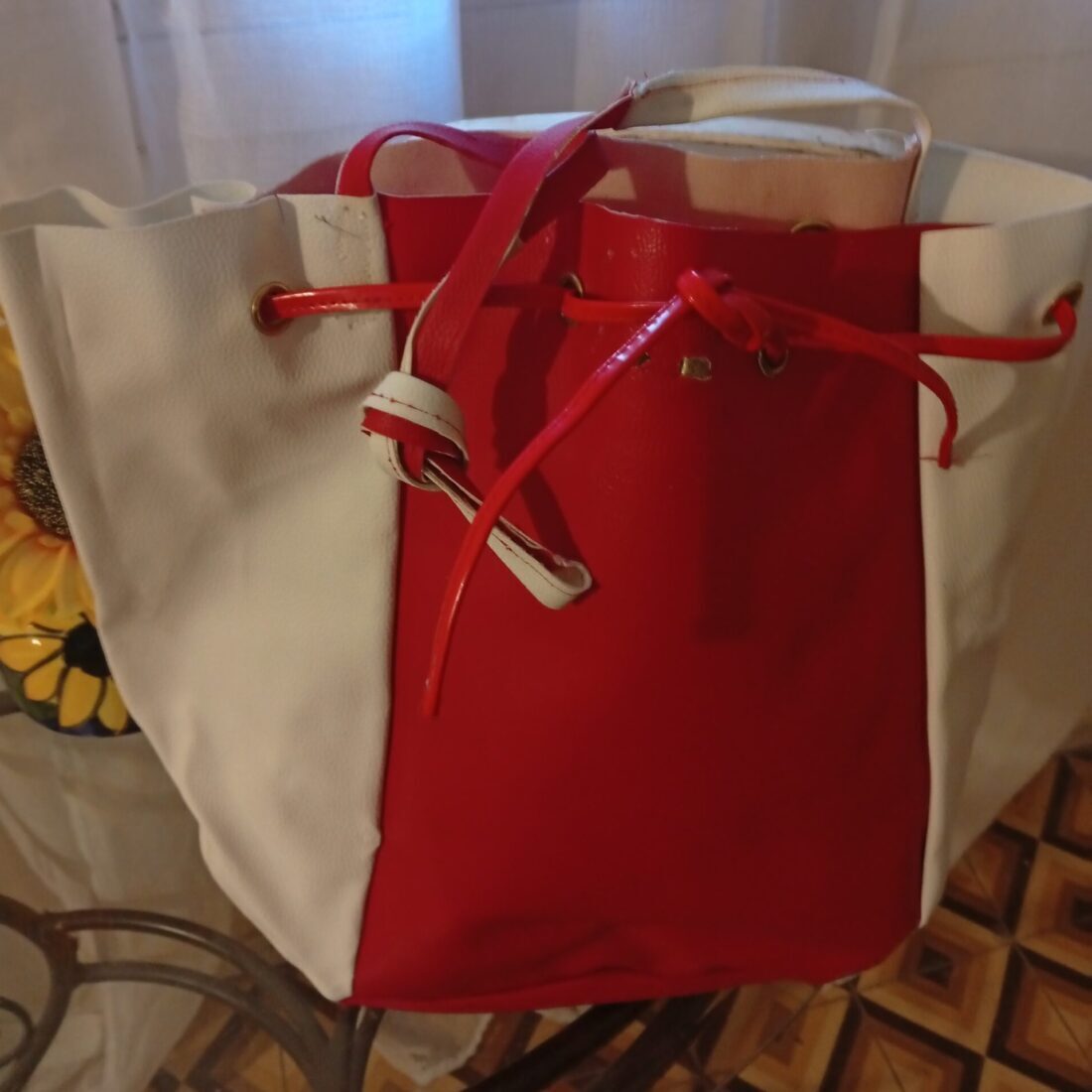 RED AND WHITE BAG
